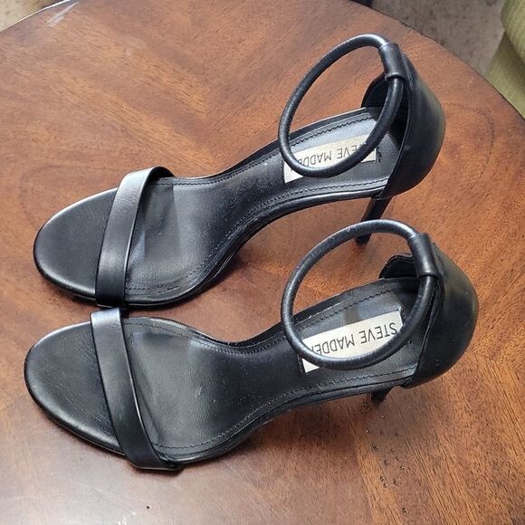 STEVE MADDEN STRAPPY LEATHER OPEN TOE HIGH HEEL SANDAL - Picture 8 of 16